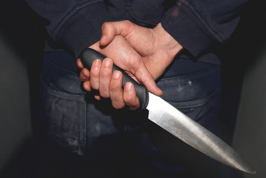 बझाङमा एसईई दिइरहेका एक विद्यार्थीमाथि चक्कु प्रहार